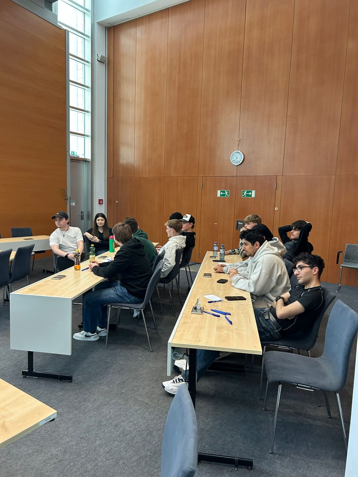 20260518_LandtagLG4-2526_06 Berufsschule beim Landtag 25/26 LG4